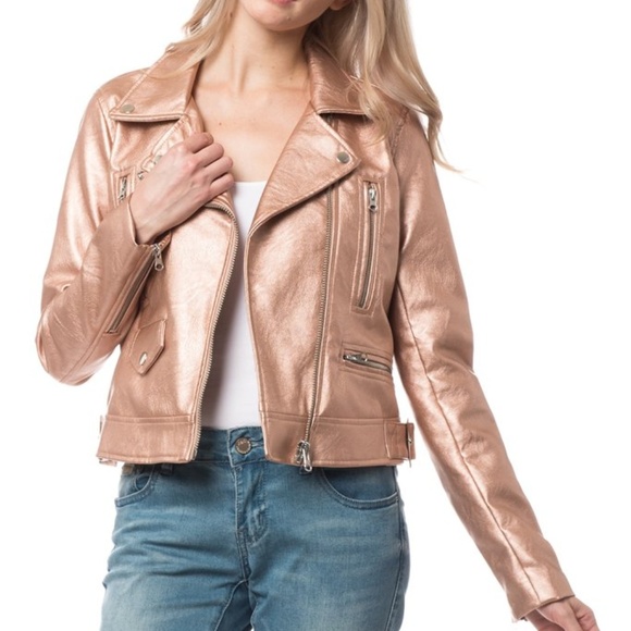 ((last 1)) ROSE GOLD FAUX LEATHER MOTO JACKET - Picture 3 of 4
